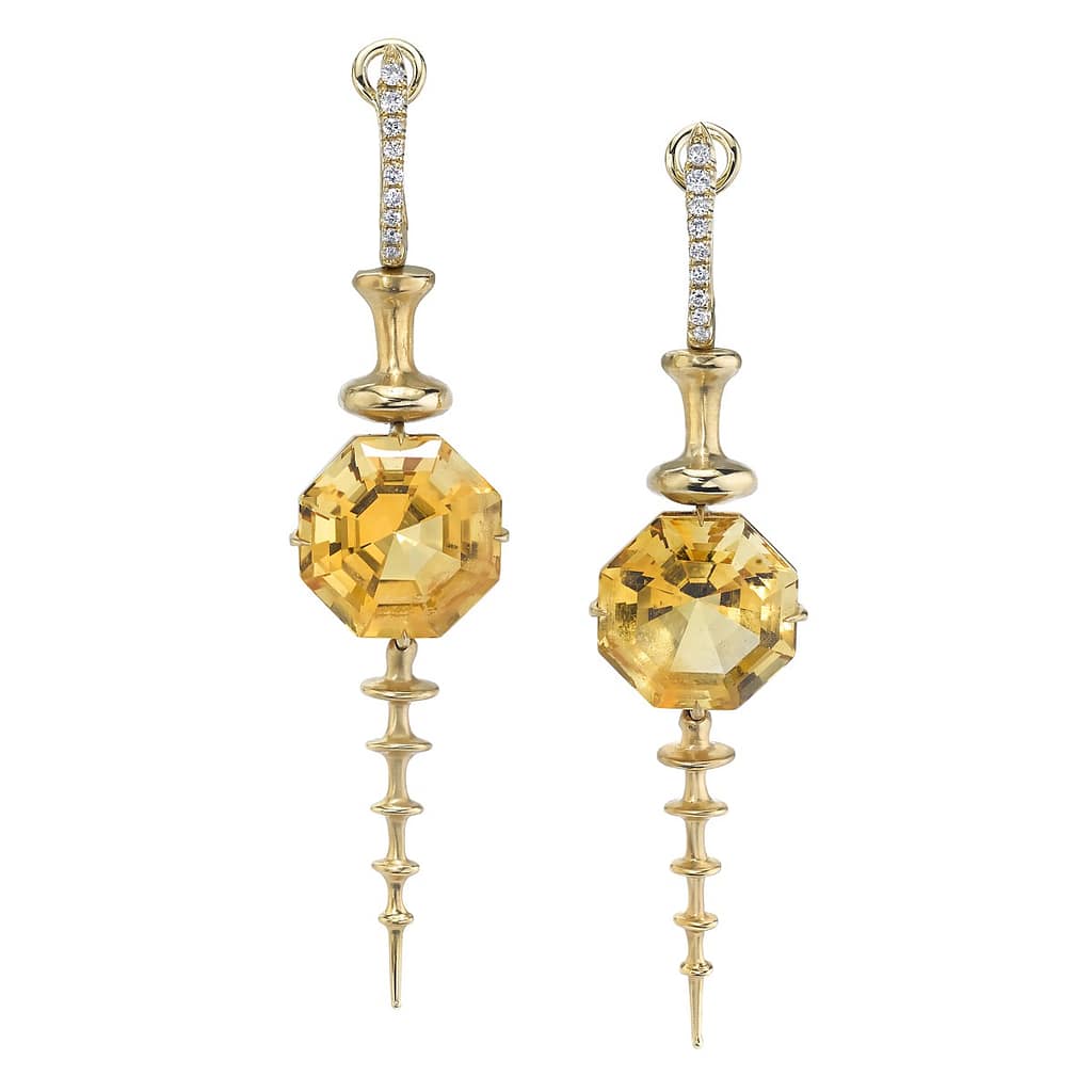 Vram linear citrine and gold totem earrings.
