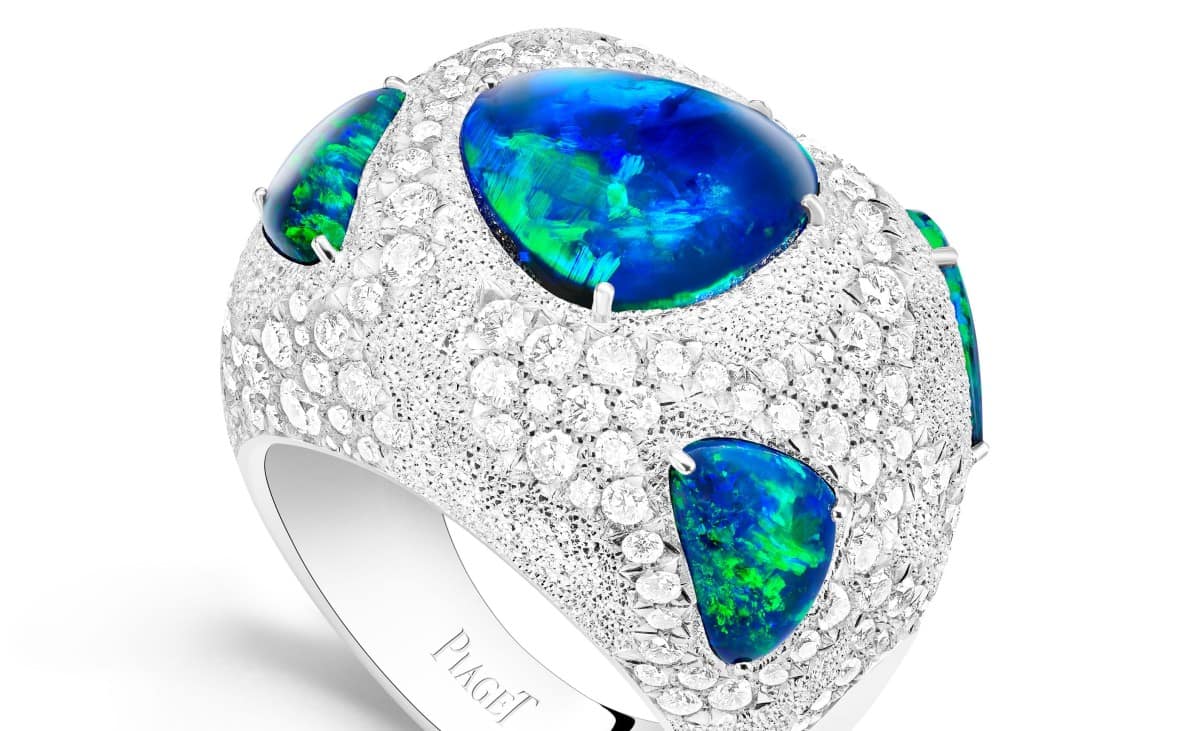 Piaget Piaget Shapes of Extraleganza High Jewelry opal and diamond ring
